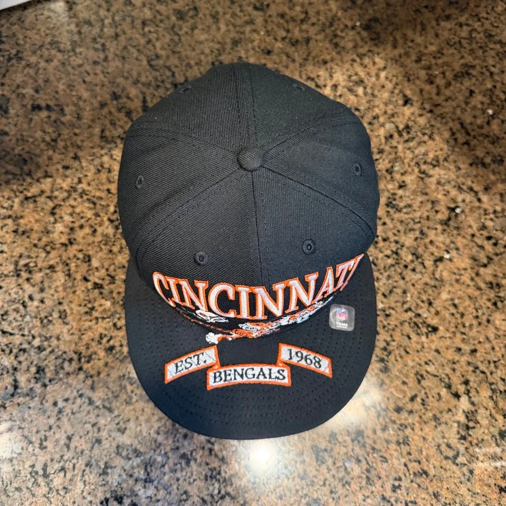 Cincinnati Bengals New‎ Era 59FIFTY Fitted Hat 7 1/4 Black NFL Football New